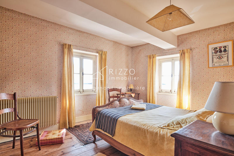 Bastide - 313 m² - 10 pièces