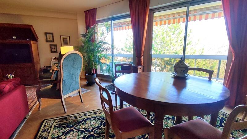 Appartement - 107 m² - 4 pièces