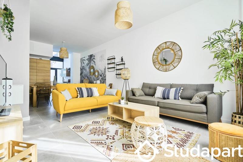 Chambre - 11 m² - 1 pièce