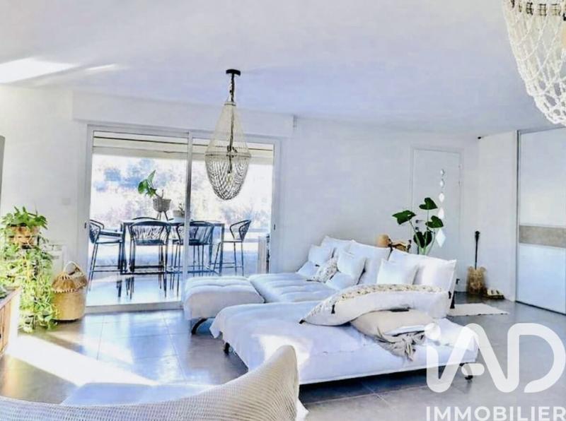 Maison - 135 m² - 7 pièces