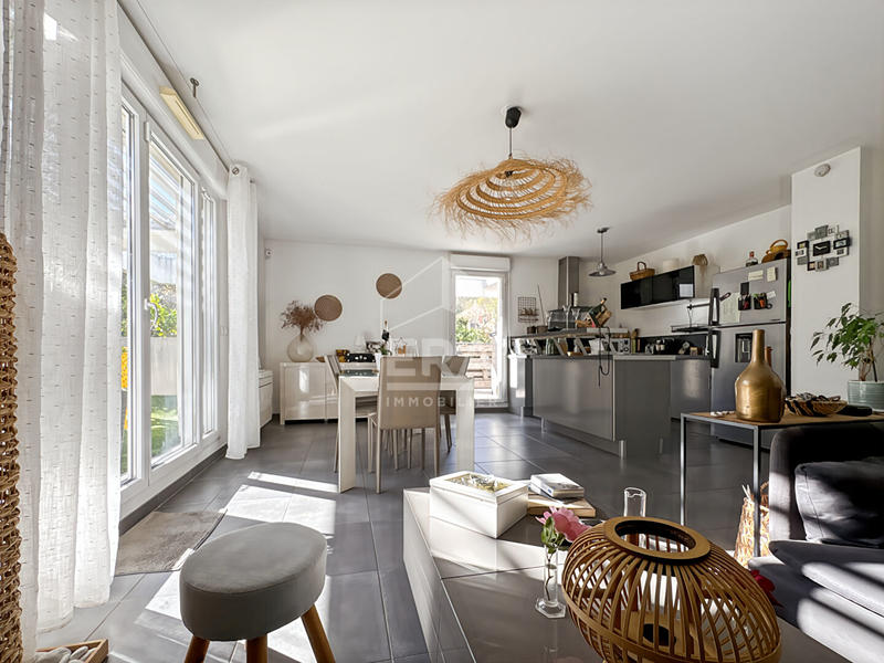 Appartement - 88 m² - 4 pièces