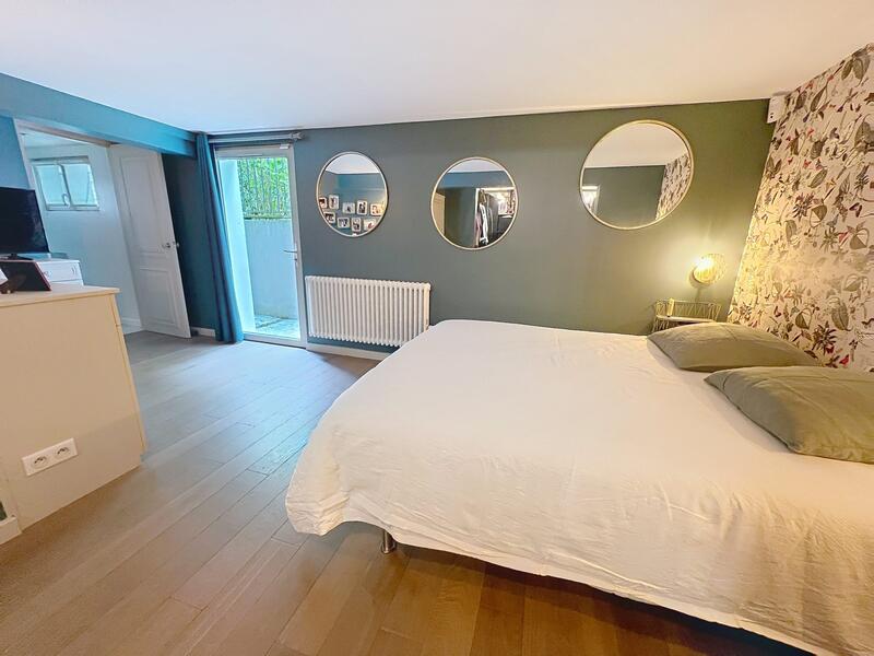 Villa - 200 m² - 6 pièces