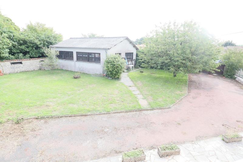 Maison - 99 m² - 6 pièces