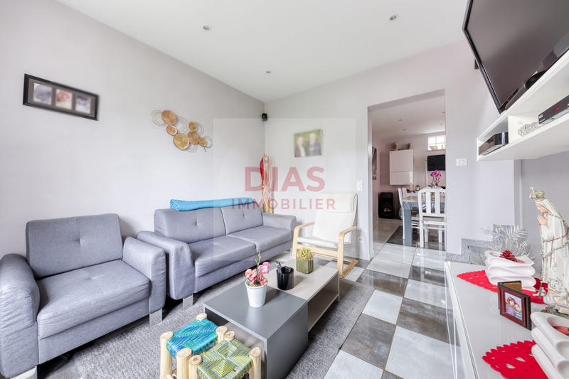 Maison - 126 m² - 1 pièce