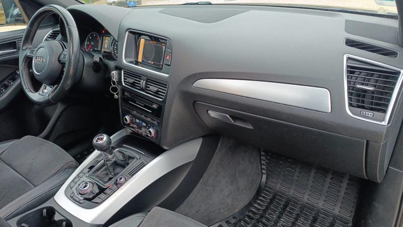 Audi Q5 2.0 Tdi 150 s line