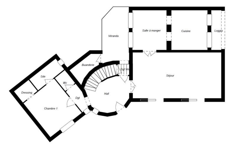 Maison - 137 m² - 6 pièces