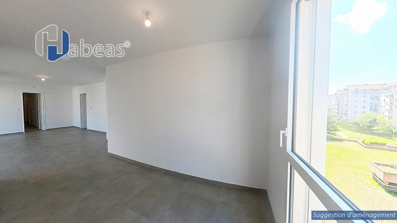 Appartement - 94 m² - 4 pièces