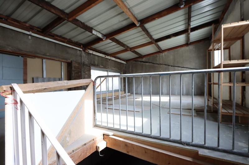 Local d'activités - 105 m²