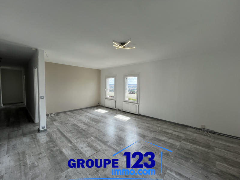 Appartement - 85 m² - 3 pièces
