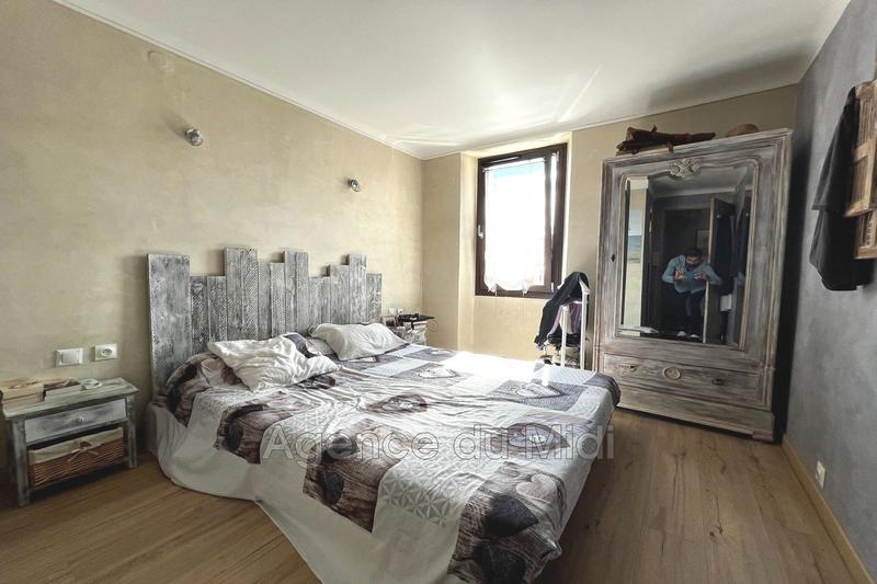 Maison de village - 94 m² - 5 pièces