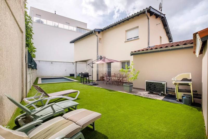 Maison - 170 m² - 6 pièces