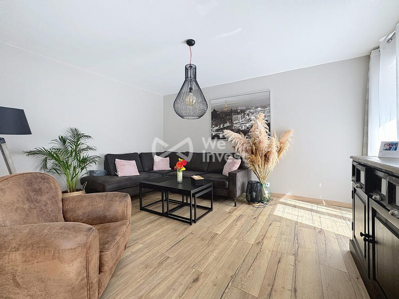 Appartement - 87 m² - 5 pièces