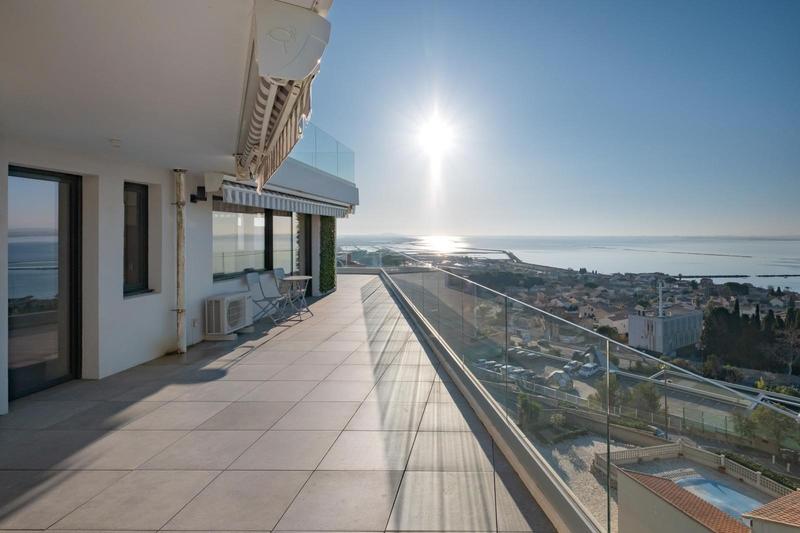 Appartement - 90 m² - 4 pièces