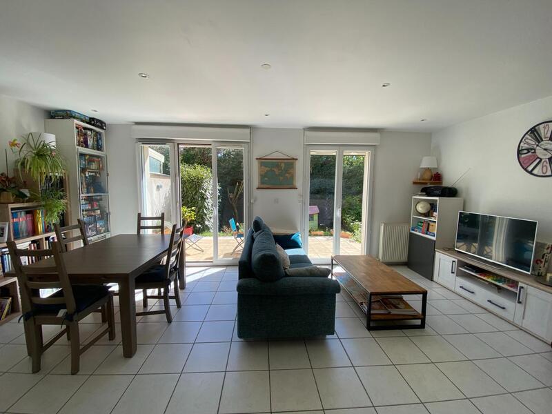 Maison - 80 m² - 4 pièces