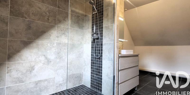 Maison - 103 m² - 5 pièces