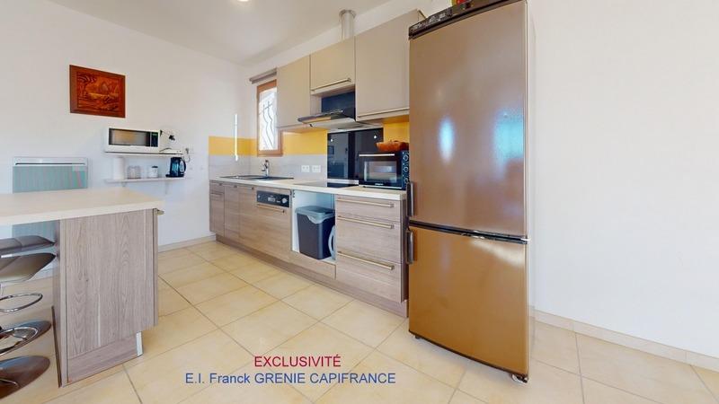 Maison - 93 m² - 4 pièces