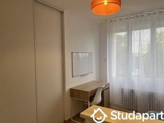 Chambre - 18 m² - 1 pièce