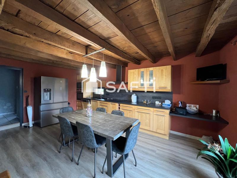 Maison - 166 m² - 6 pièces