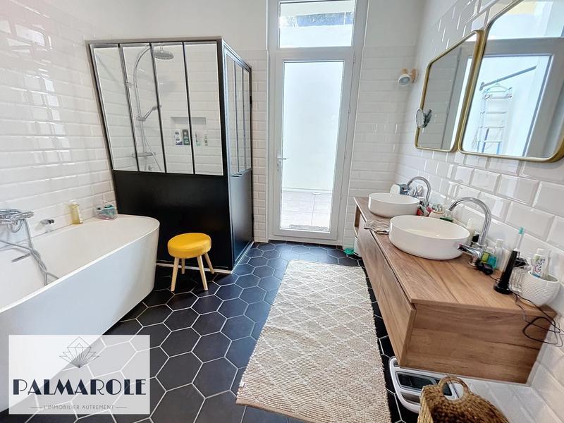 Maison de ville - 119 m² - 4 pièces