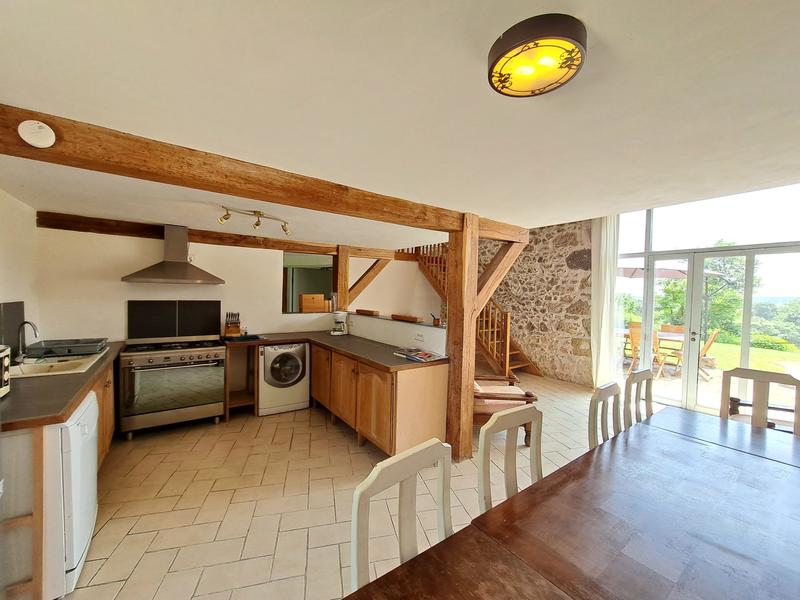 Maison - 550 m² - 16 pièces
