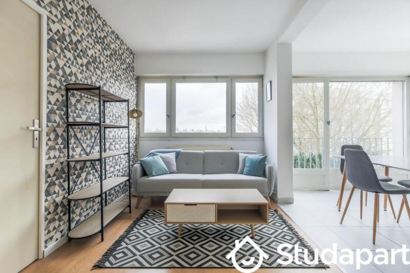 Chambre - 11 m² - 1 pièce