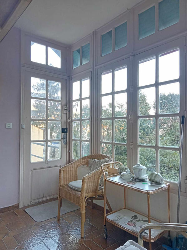 Maison - 231 m² - 12 pièces