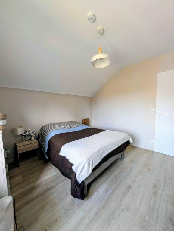 Maison - 92 m² - 4 pièces