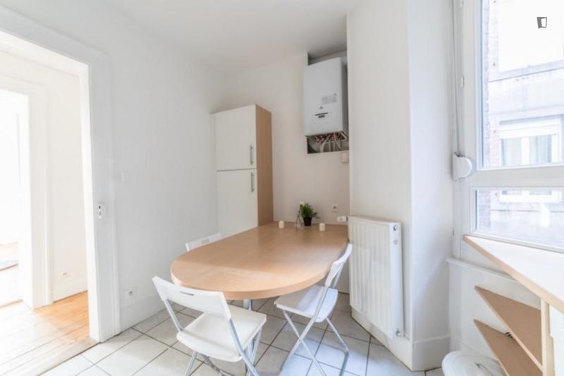 Chambre - 20 m² - 4 pièces