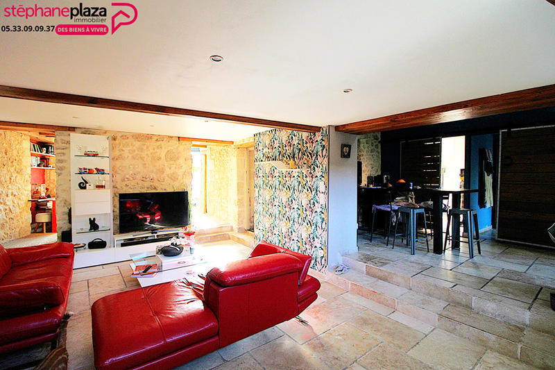 Maison - 133 m² - 5 pièces