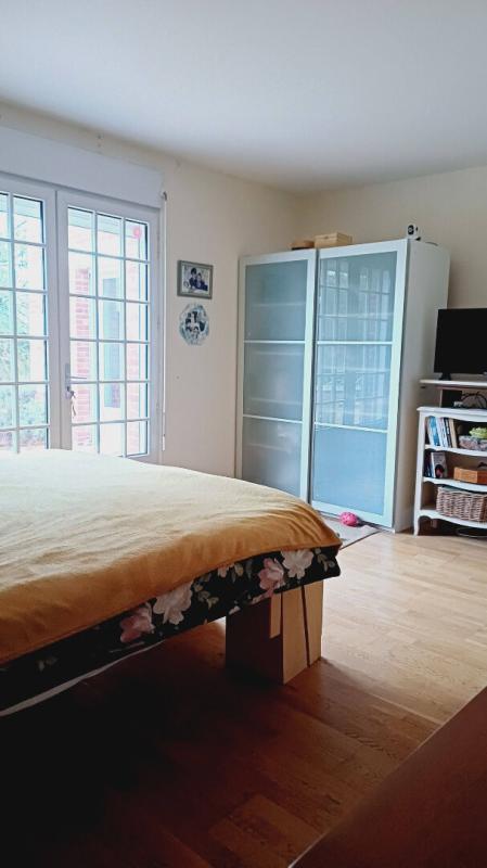 Maison - 243 m² - 8 pièces