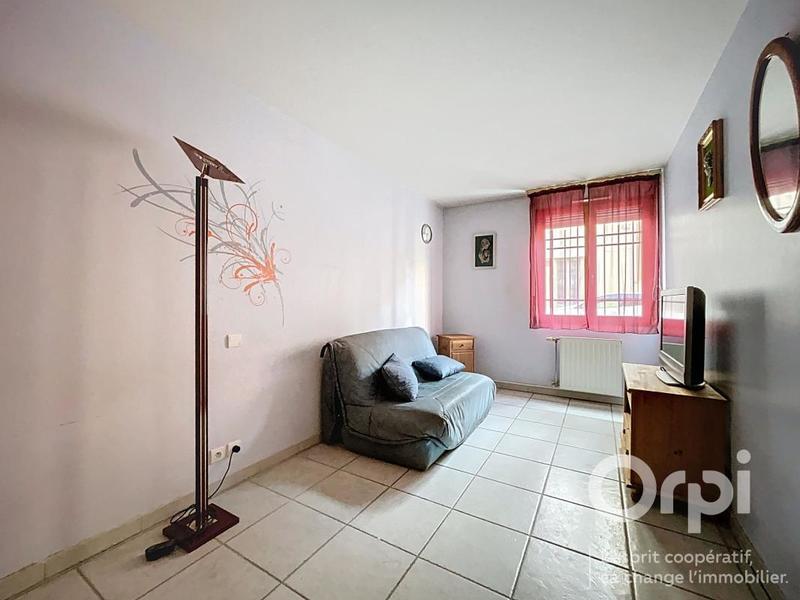 Appartement - 140 m² - 5 pièces