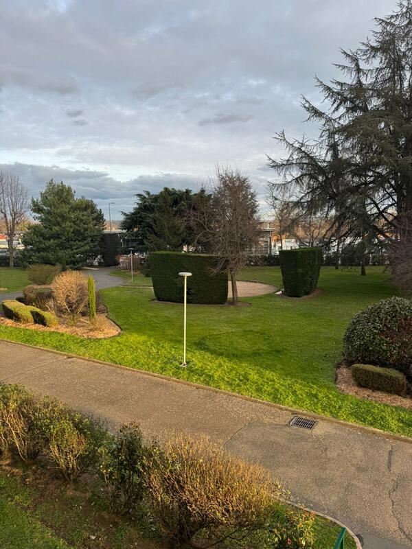 Appartement - 60 m² - 4 pièces