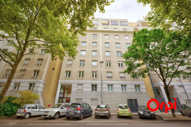 Duplex - 102 m² - 4 pièces