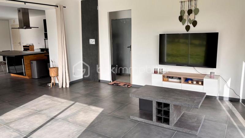 Maison traditionnelle - 133 m² - 5 pièces