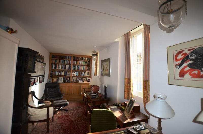 Maison - 210 m² - 7 pièces