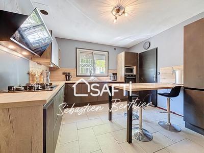 Maison - 180 m² - 6 pièces