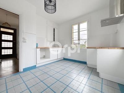 Maison - 88 m² - 4 pièces