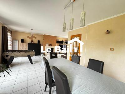 Maison - 121 m² - 6 pièces
