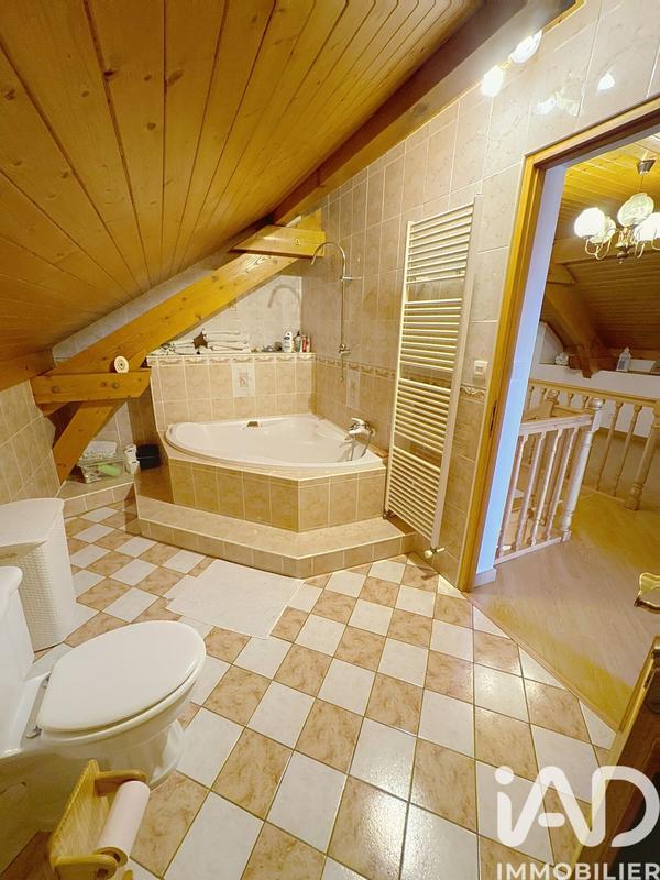 Maison - 165 m² - 7 pièces