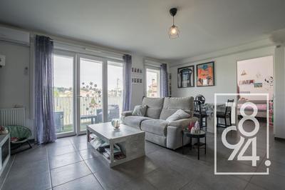 Appartement - 61 m² - 3 pièces