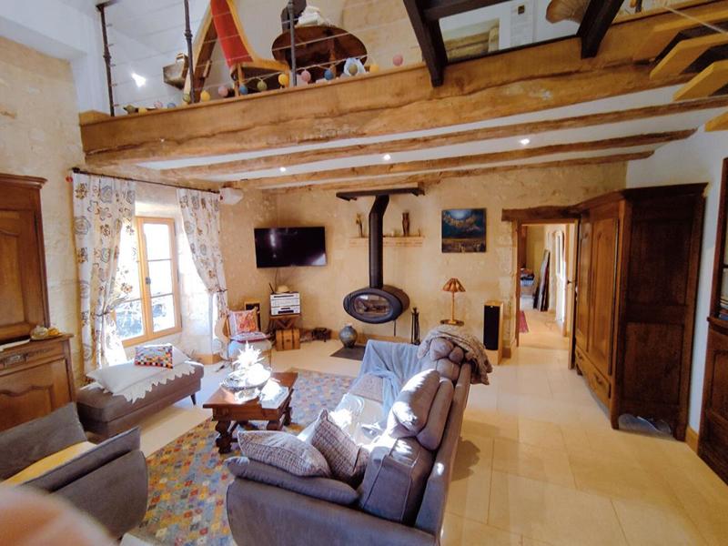 Propriété - 220 m² - 8 pièces