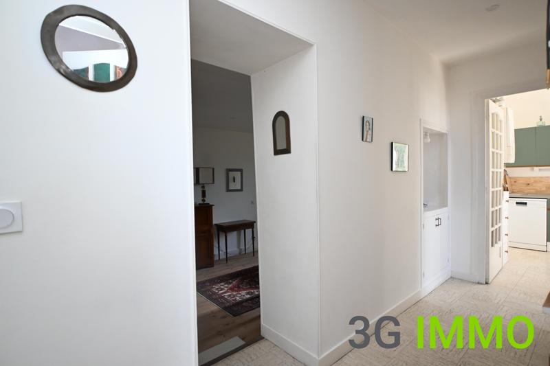 Appartement - 82 m² - 3 pièces