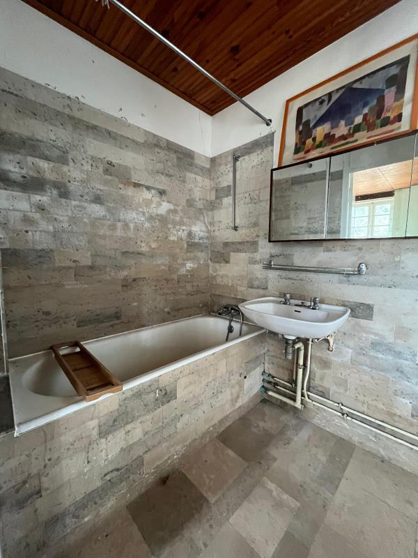 Maison - 152 m² - 8 pièces