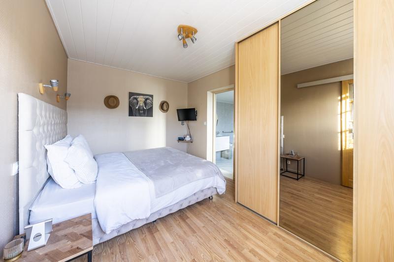 Maison - 140 m² - 7 pièces