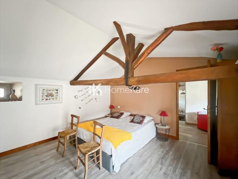 Maison - 190 m² - 7 pièces