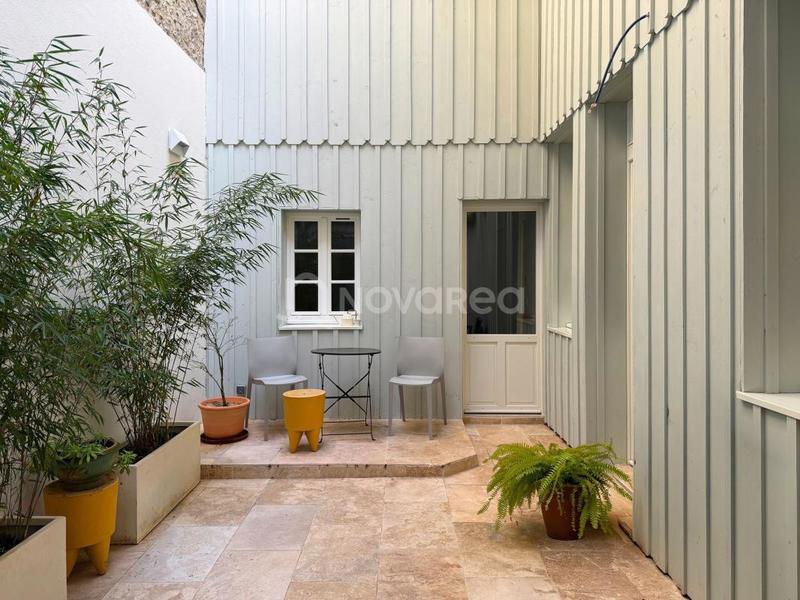 Appartement - 102 m² - 4 pièces