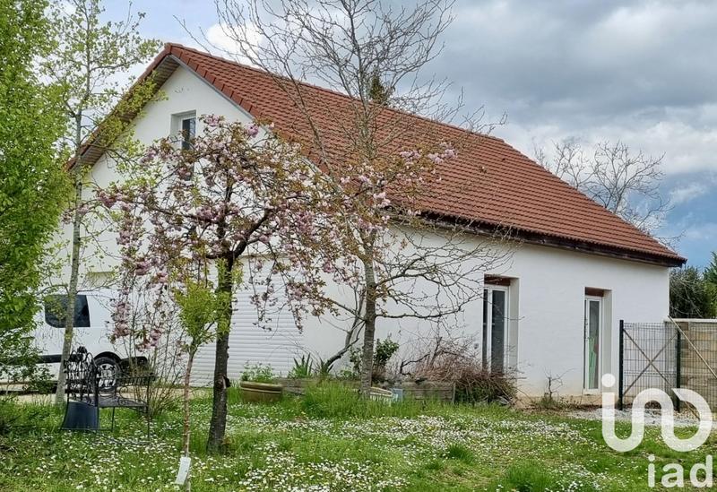 Maison - 277 m² - 7 pièces