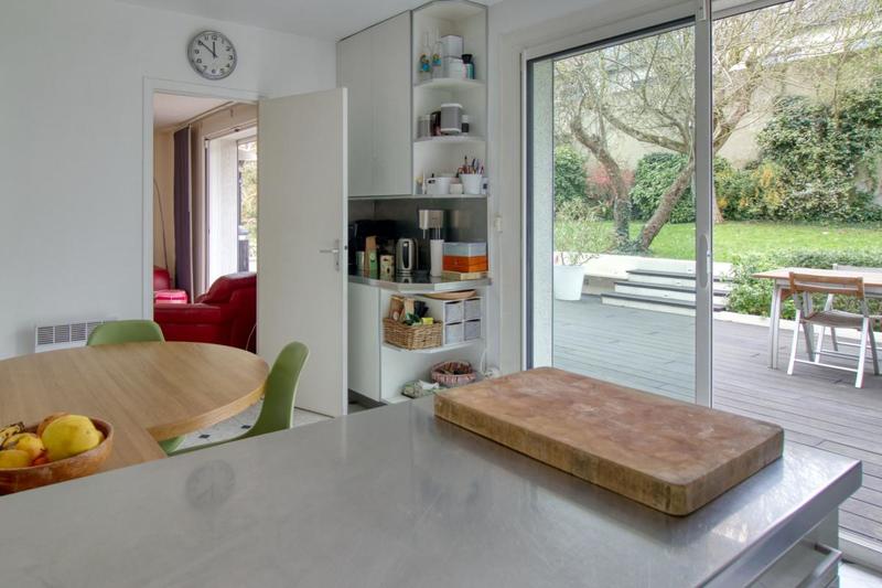 Maison - 225 m² - 8 pièces