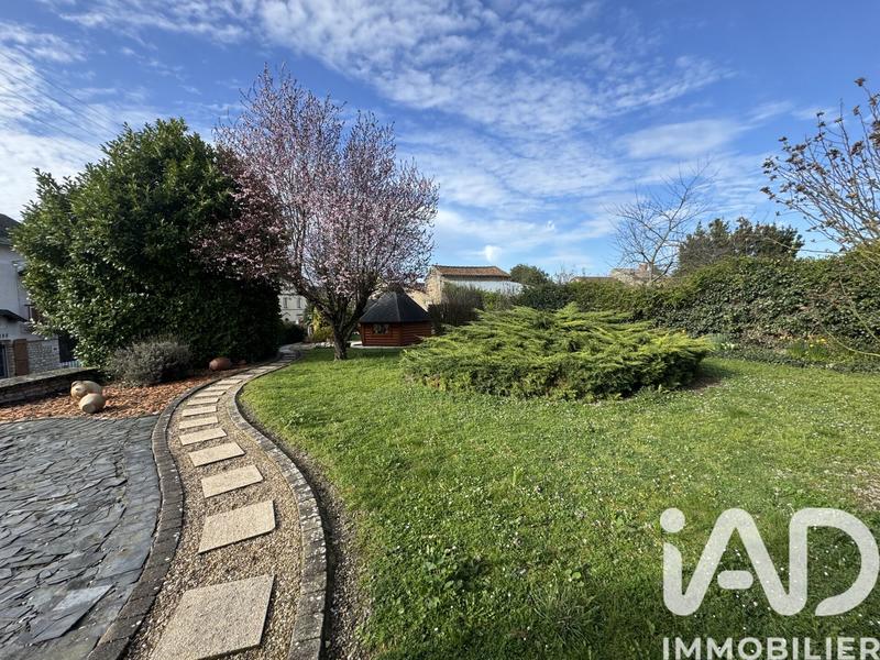 Maison de ville - 195 m² - 6 pièces