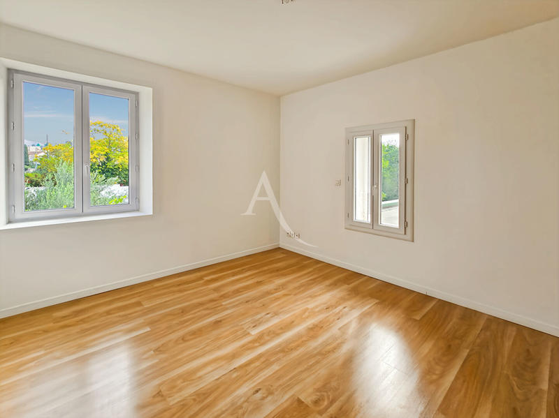 Maison - 145 m² - 5 pièces